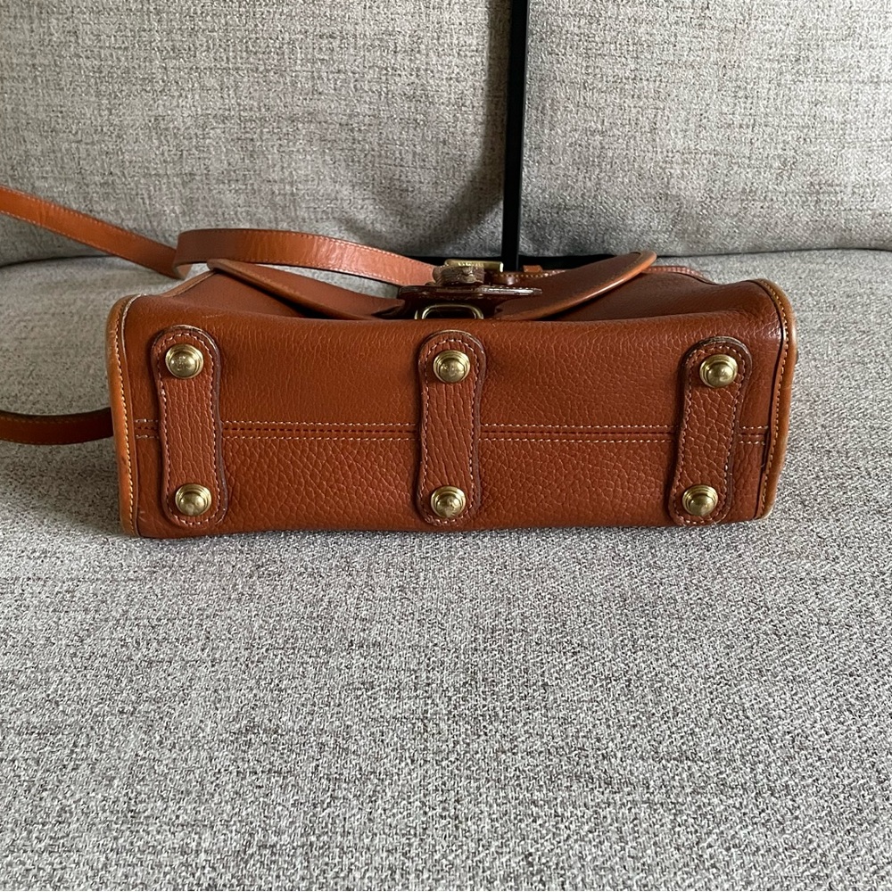 Dooney & Bourke All Weather 2 Duck, Vintage. Pebble Leather. Dark Tan. Like New! - Picture 11 of 15